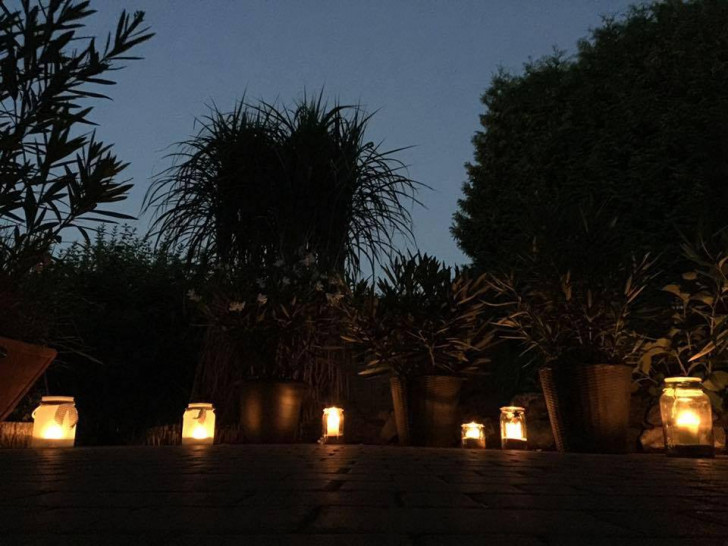 Ein multikulturelles Lichterfest im denGemeinschaftsgarten der Ulme soll den Sommer verabschieden. Symbolfoto: Anke Donner 