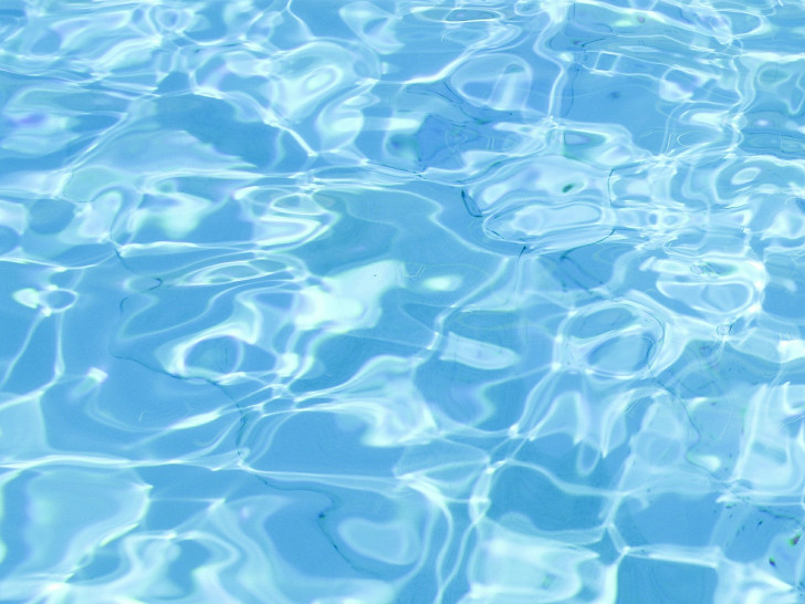 Derzeit müssen Freiluftschwimmer in Peine noch warten. Symbolfoto: pixabay