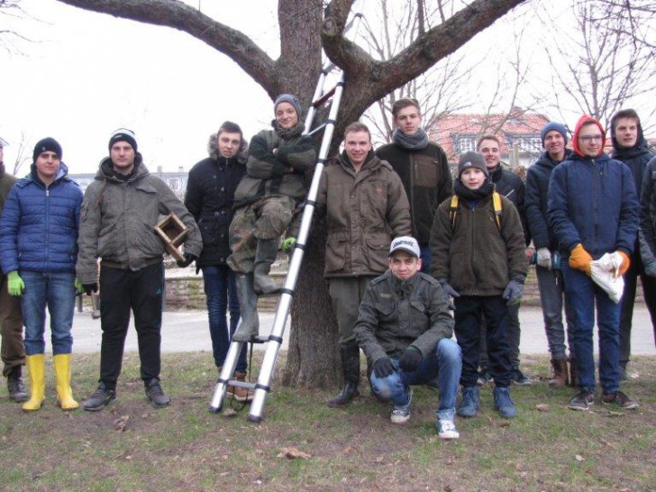 Die Sportfischerjugend war am Sonntagmorgen im Einsatz. Fotos: privat