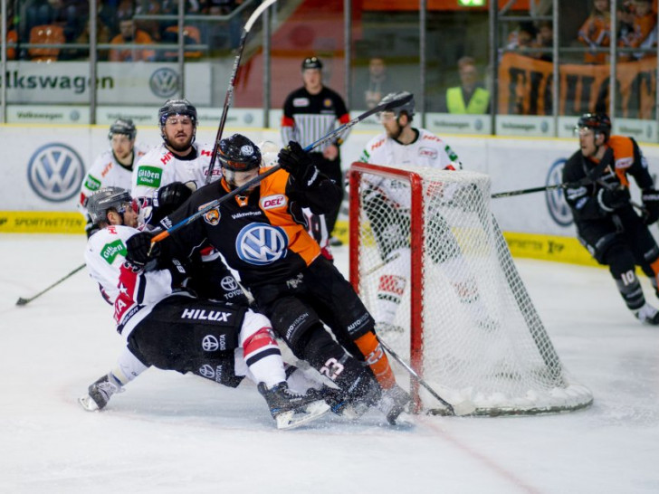Im Vorjahr ging es im Viertelfinale gegen die Kölner Haie mit den Playoffs los. Foto: Reinelt/PresseBlen.de/Archiv