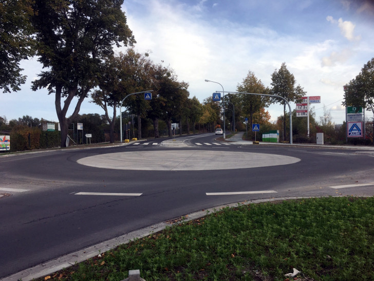 Stadt Gibt Kreisverkehr Frei | RegionalHeute.de