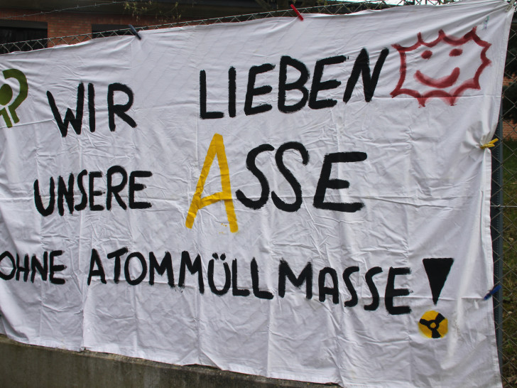 Aktivisten aus Vahlberg kündigen eine neue Demonstration gegen die Pläne am Bergwerk Asse II an. 