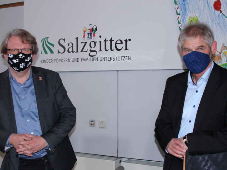 Gesundheitsdezernent Dr. Härdrich und Oberbürgermeister Frank Klingebiel sprachen über die neue Corona-Verordnung für die Stadt Salzgitter.