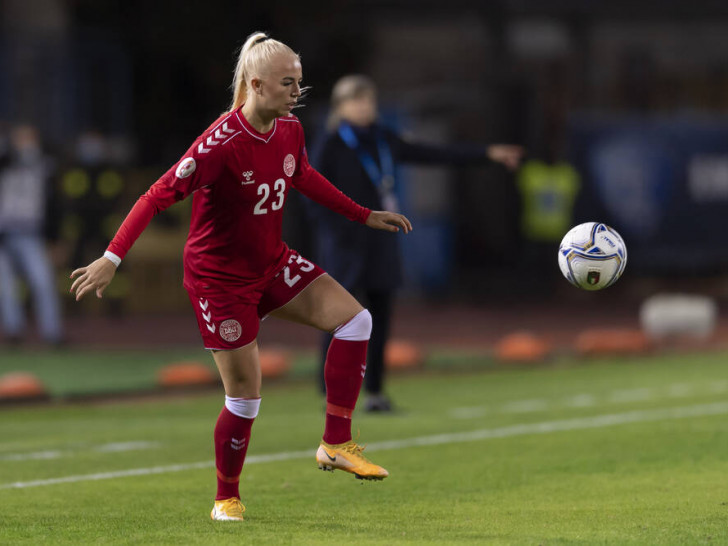 Sofie Svava hat bereits 14 mal das Dress der dänischen Nationalmannschaft getragen.