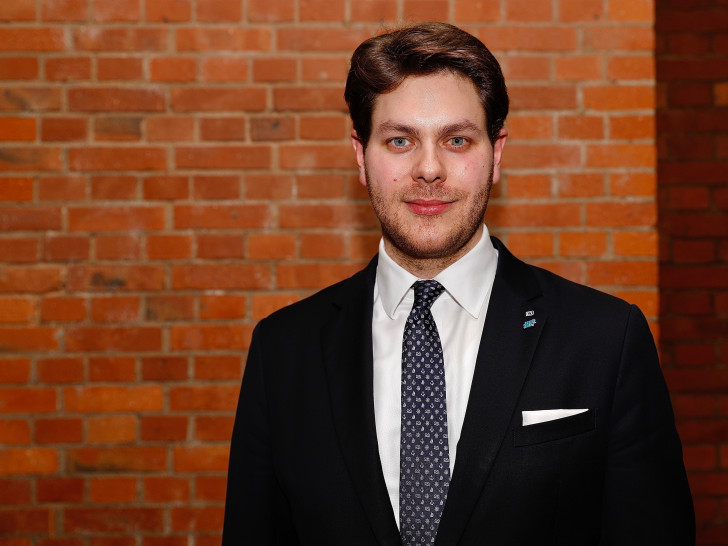 Lucas Schubert ist der neue Vorstandsvorsitzende der Wirtschaftsjunioren Braunschweig.