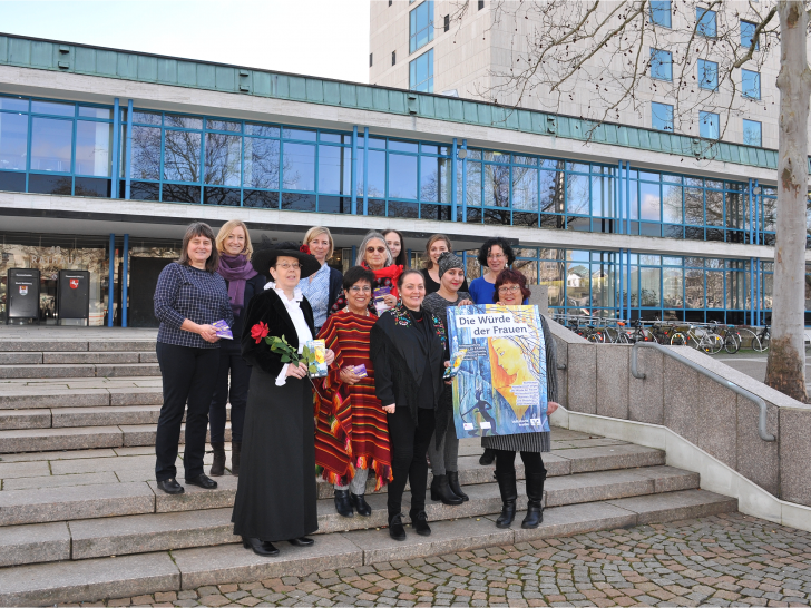 Das Gleichstellungsreferat der Stadt Wolfsburg und die Kooperationspartnerinnen und Partner des 8. März Bündnis laden ein zum bunten Programm im Rahmen des Internationalen Frauentags 2020.