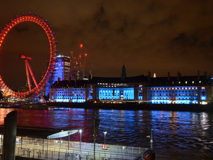 Das London Eye sei eine der Sehenswürdigkeiten, die die Jugendlichen auf ihrer Fahrt nach London ansteuern werden.