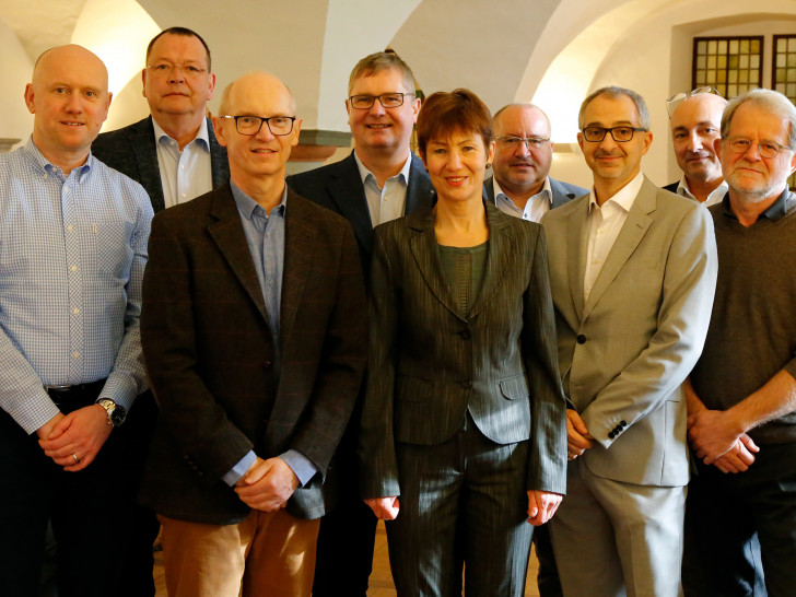 Ein Teil der Referenten des Wolfenbütteler Ärztetages 2020 (v. li.): Dr. Tobias Jüttner, Dr. Thomas Hockertz, Professor Dr. Dirk Hausmann, Matthias Buhles, Dr. Christine Sander-Bähr, Ralf Harmel, Professor Dr. Kinan Rifai, Dr. Gregor Kocowski und Dr. Rainer Siebenand.
