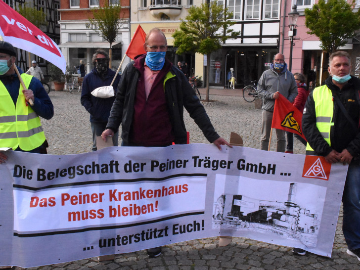 Protest auf dem Peiner Marktplatz.