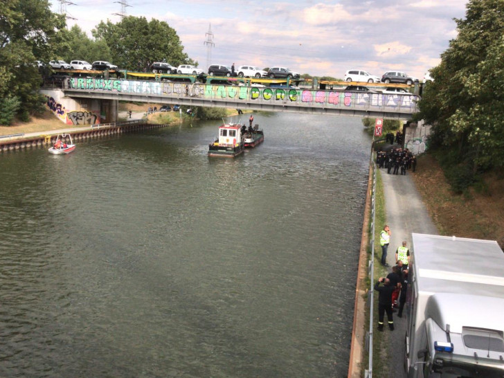 Die Aktivisten hatten den Bahnverkehr lahmgelegt. (Archivbild)