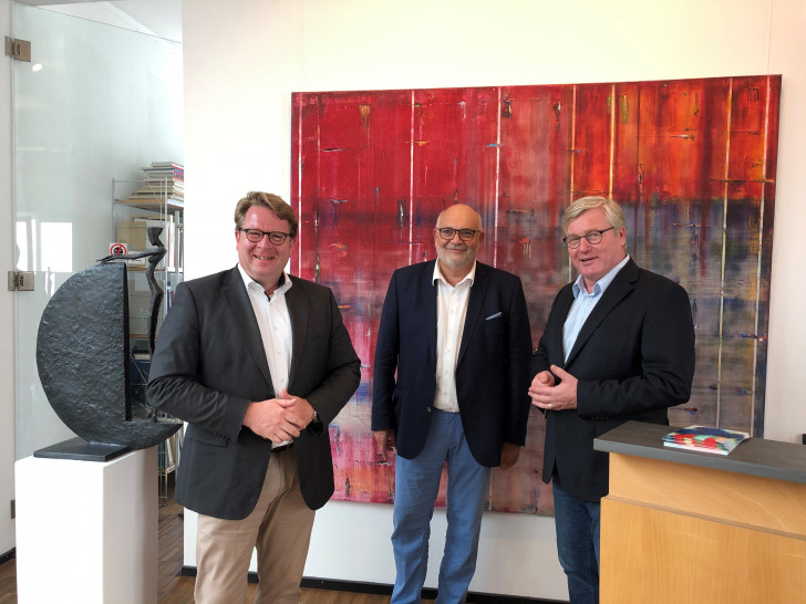 (v.l.n.r.): Carsten Müller; Olaf Jaeschke (Galerie Jaeschke – Vorsitzender des Einzelhandelsverbandes Braunschweig), Dr. Bernd Althusmann.
