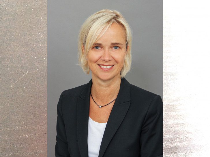 Gabriele Kühne berät Sie am Telefon.