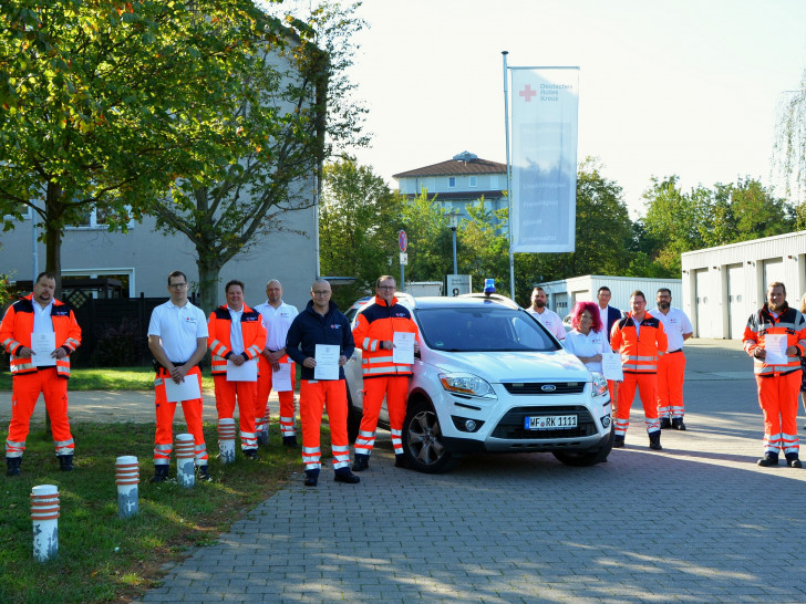  Elf Mitarbeitende des DRK-Rettungdienstes Wolfenbüttel haben sich zum Organisatorischen Leiter Rettungsdienst weitergebildet. Foto: DRK