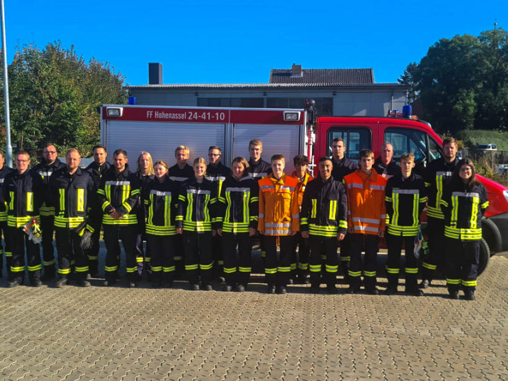 Die 22 neuen Feuerwehrleute bei den Feuerwehren der Samtgemeinde Baddeckenstedt