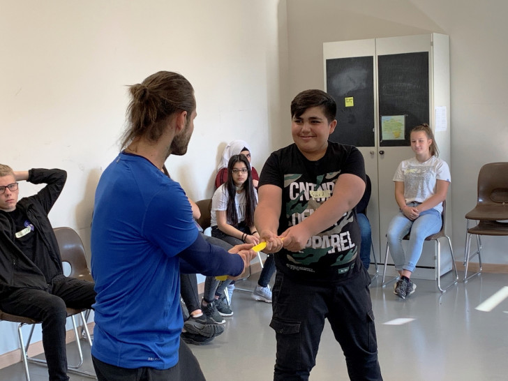 Gewaltfrei Lernen: Trainer Stephan Hansen-Pelzer in seinem Element.