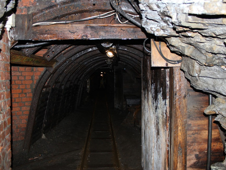 Ein alter Bergbaustollen im Harz ist offenbar eingestürzt. (Symbolbild) 