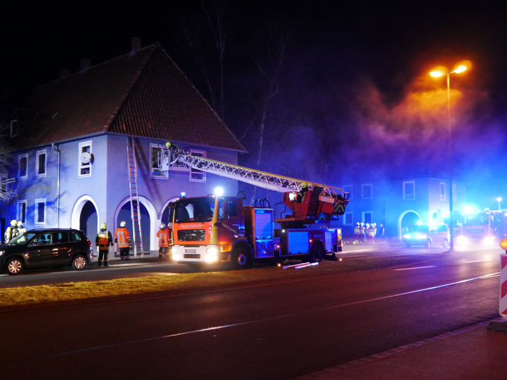 Seit Wochen kommt es immer wieder zu Brandstiftungen in Salzgitter. Noch hat die Polizei keinen Täter gefasst.