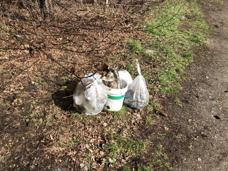An vielen Stellen in der Gemeinde Lehre wurde während der eigentlichen Umweltwoche Müll gesammelt.