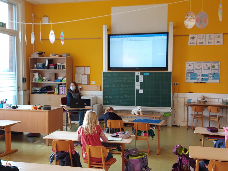 Der Einsatz digitaler Medien gehört an der Grundschule Grasleben bereits zum Alltag. 