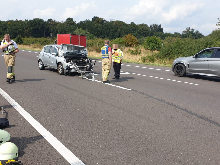 Auf der A2 bei Rennau kam es zu einem Unfall.
