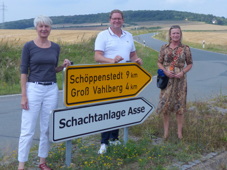 Von links: Die Wolfenbütteler Landrätin Christiana Steinbrügge und die Landtagsabgeordneten Marcus Bosse und Dunja Kreiser. 