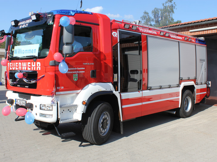 Die Feuerwehr Grasleben kann sich über einen neuen HLF freuen.
