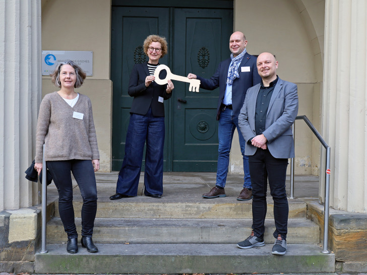  Anke Westphal (Staatliches Baumanagement), Dr. Heike Pöppelmann (Braunschweigisches Landesmuseum), Thomas R. Popp (Staatliches Baumanagement), Gerhard Göhring (3Landesmuseen);