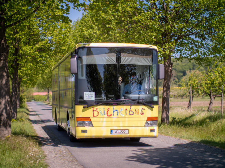  Der Bücherbus ist ab dem 17. Januar wieder im Landkreis unterwegs.