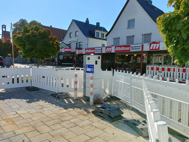 Im Aufbau: Ladesäule am Saarplatz in Lehndorf.