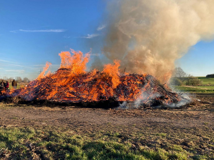 Osterfeuer in Schöppenstedt