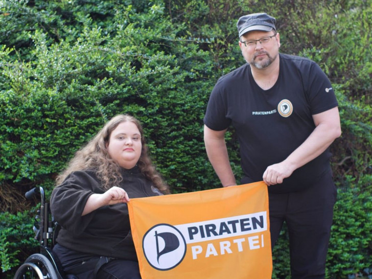 Antonia-M. Hörster (links) und Dirk Nowak treten für die Piraten in den beiden Braunschweiger Wahlkreisen zur Landtagswahl an.