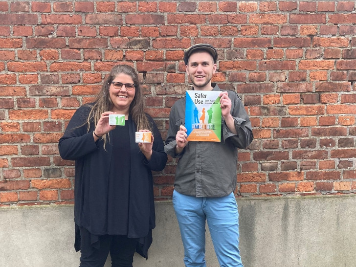 Imke Hoffmann (Braunschweiger AIDS-Hilfe) und David Röker (Lukas-Werke Gesundheitsdienste GmbH / Fachambulanz Peine).
