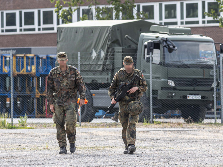 Seit Freitag befindet sich die Bundeswehr auf dem MAN-Gelände.