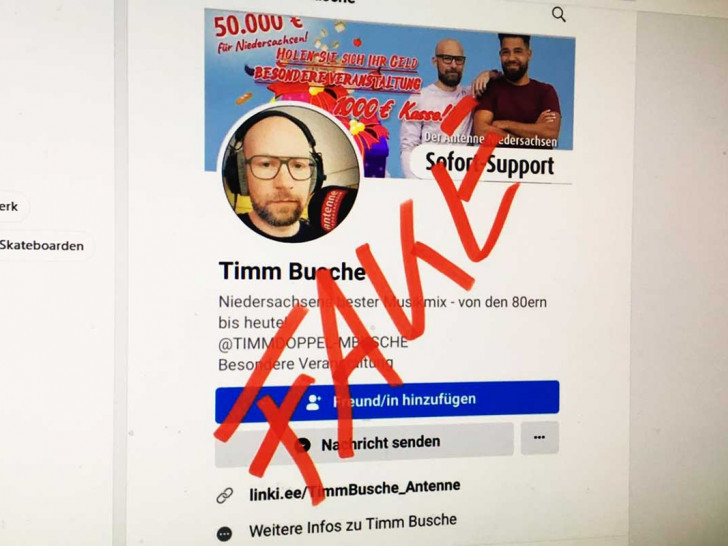 Der Moderator Timm Busche warnt auf Facebook.