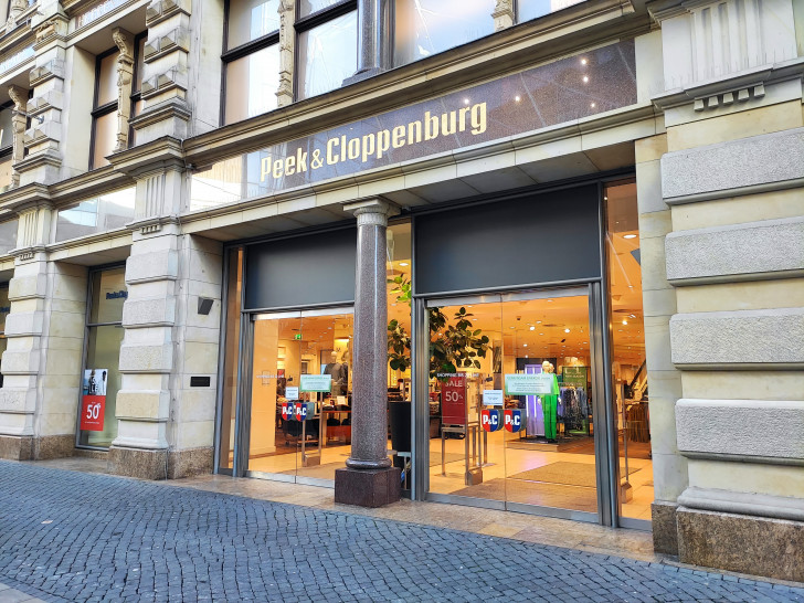 Peek & Cloppenburg in der Braunschweiger Innenstadt gehört einem anderen Zweig des Unternehmens an, der nicht von der Insolvenz betroffen ist.