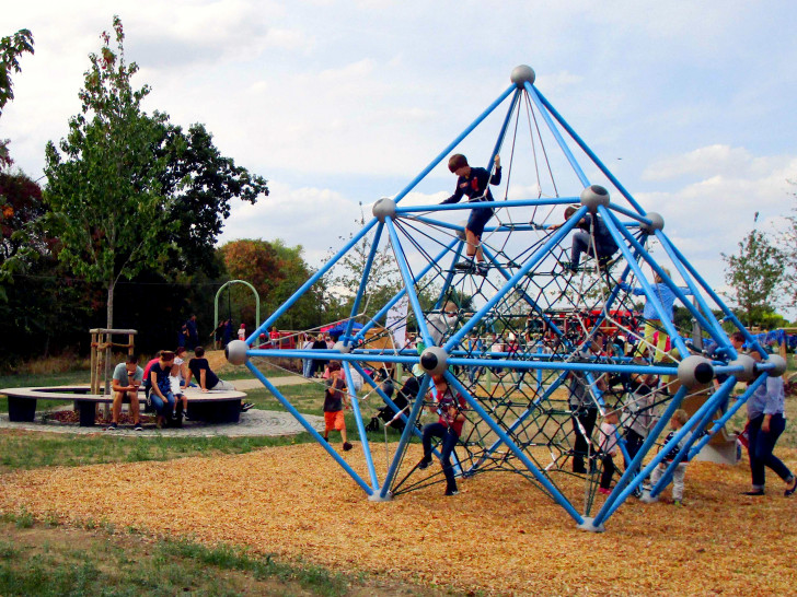 Der Spielplatz „Kornblumenweg“ wurde mit Kindern geplant.