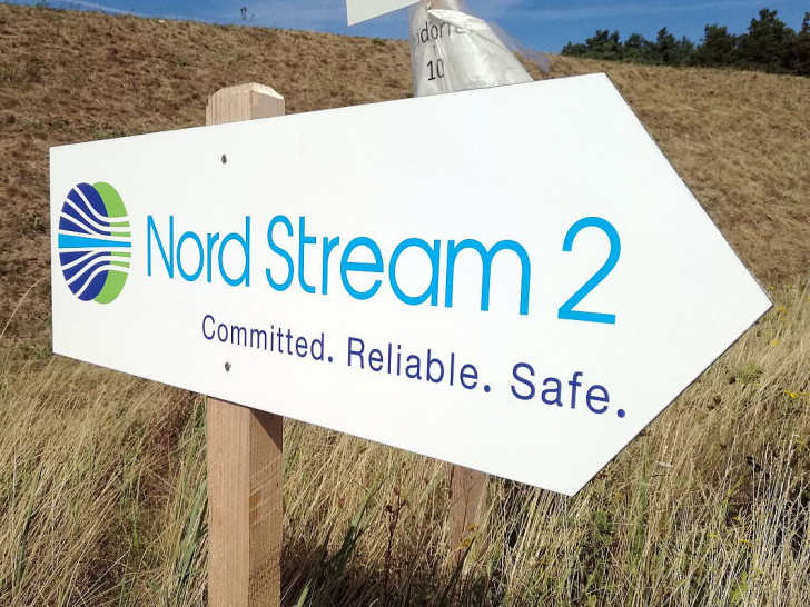 Hinweisschild Nord Stream 2 (Archiv)
