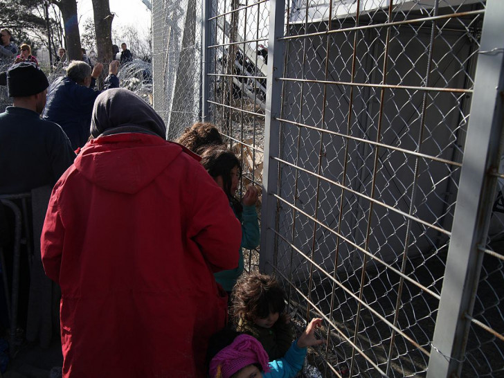 Flüchtlinge an der Grenze Griechenland-Mazedonien (Archiv)