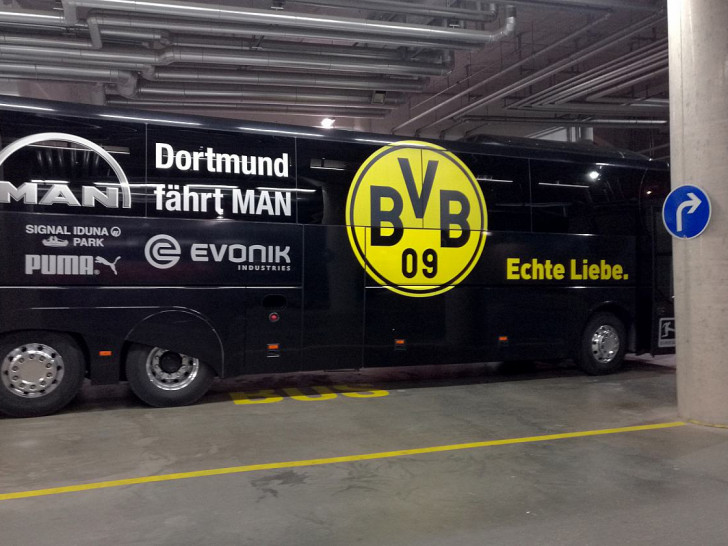 Bus von Borussia Dortmund (Archiv)