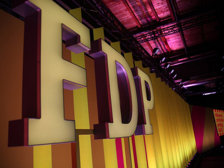 FDP-Logo auf dem Parteitag im April 2023 (Archiv)