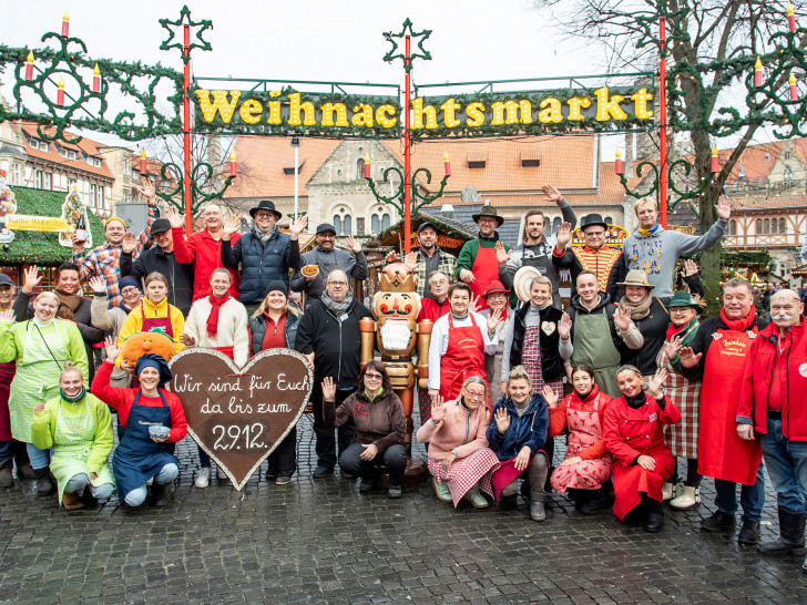 Der Braunschweiger Weihnachtsmarkt ruht am 24. und 25. Dezember. Die Schaustellerinnen und Schausteller wünschen frohe Feiertage.