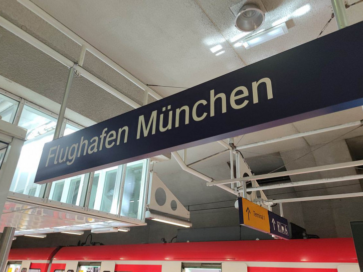 Bahnhof Flughafen München (Archiv)