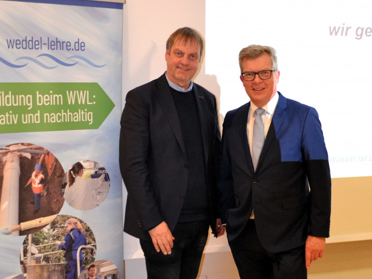 WWL-Verbandsvorsteher Detlef Kaatz und WWL-Geschäftsführer Ralf Johannes bei der Verbandsversammlung des WWL in Braunschweig.