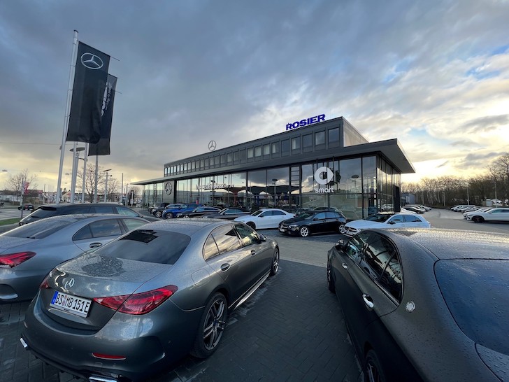 Vollgas Richtung Zukunft bei ROSIER Mercedes-Benz in Braunschweig.
