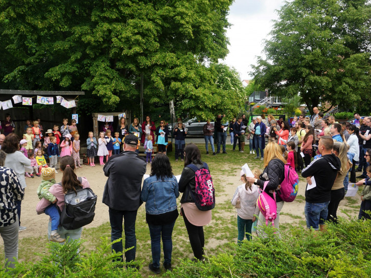 Viele Besucher kamen, um das Kita-Jubiläum zu feiern.