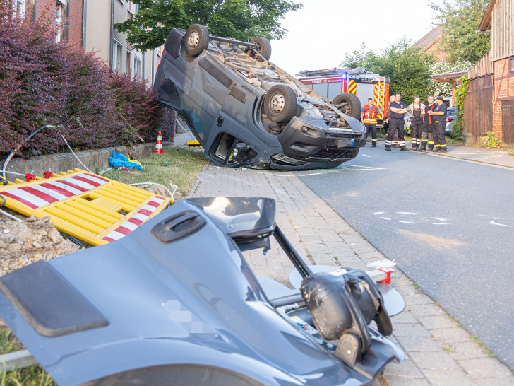 Bei einem Unfall in Holle wurde gestern ein Paketfahrer aus Braunschweig schwer verletzt. 