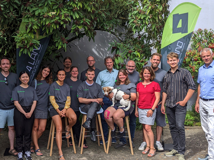 Vier Teams werden vier Wochen lang auf dem DSTATION KreativCampus in Schöppenstedt leben und arbeiten.