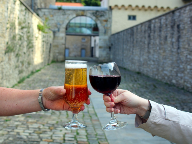 Am 16. September findet erstmalig ein Wein- & Bierfest im Schöninger Schloss statt.