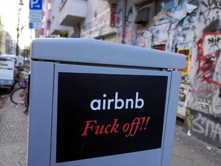 Anti-Airbnb-Sticker (Archiv)