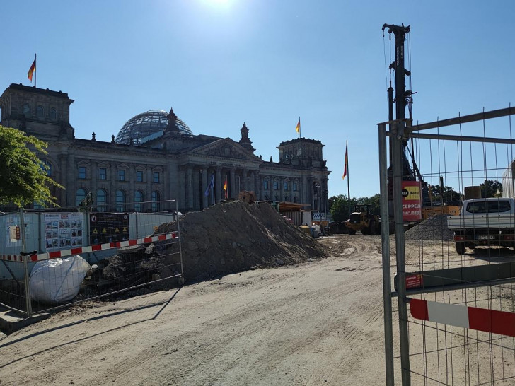 Baustelle vor Deutschem Bundestag (Archiv)